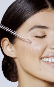 رتینول از چه سنی باید وارد روتین پوستی شود؟ | راهنمای جامع و علمی + معرفی محصولات اصل